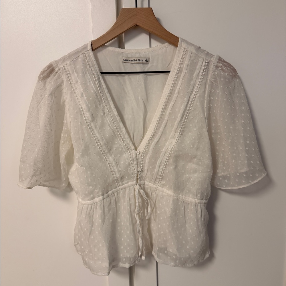 Abercrombie & Fitch Delicate White Blouse with Textured Dots